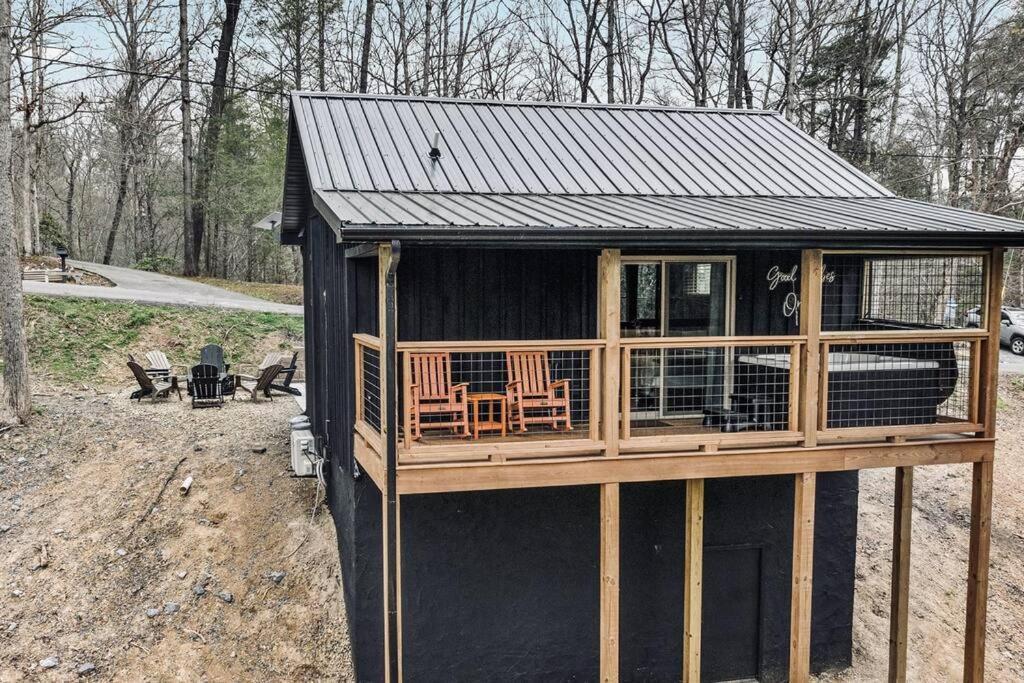Honeymoon Couples Cabin Secluded, Hot Tub, Views Sevierville Buitenkant foto