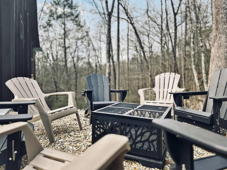 Honeymoon Couples Cabin Secluded, Hot Tub, Views Sevierville Buitenkant foto