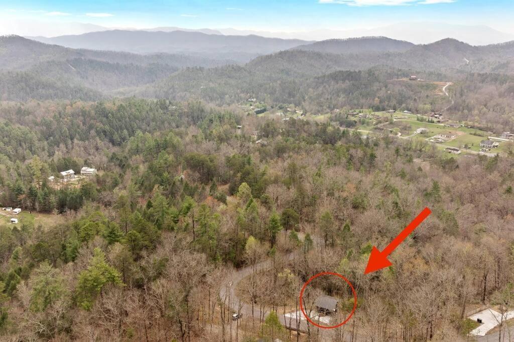Honeymoon Couples Cabin Secluded, Hot Tub, Views Sevierville Buitenkant foto